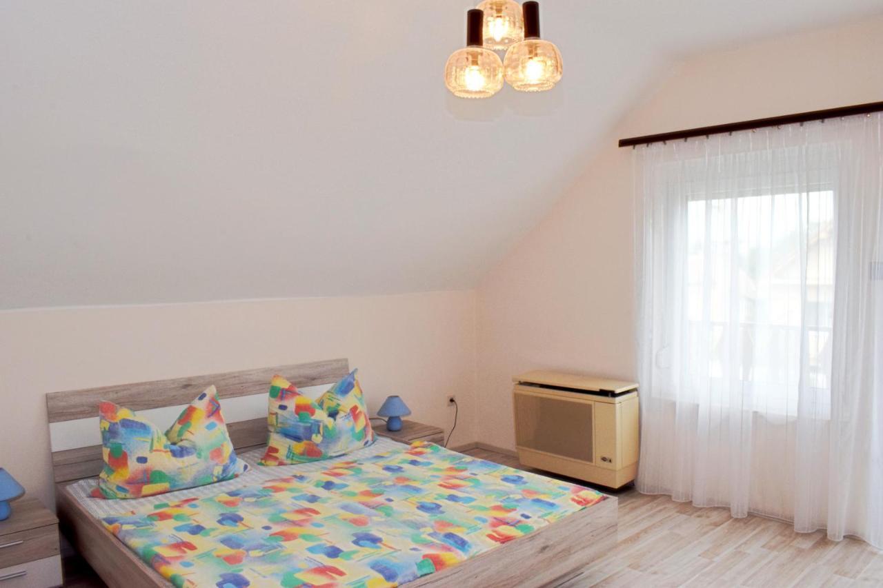 Relax Apartman Zalakaros Exterior photo